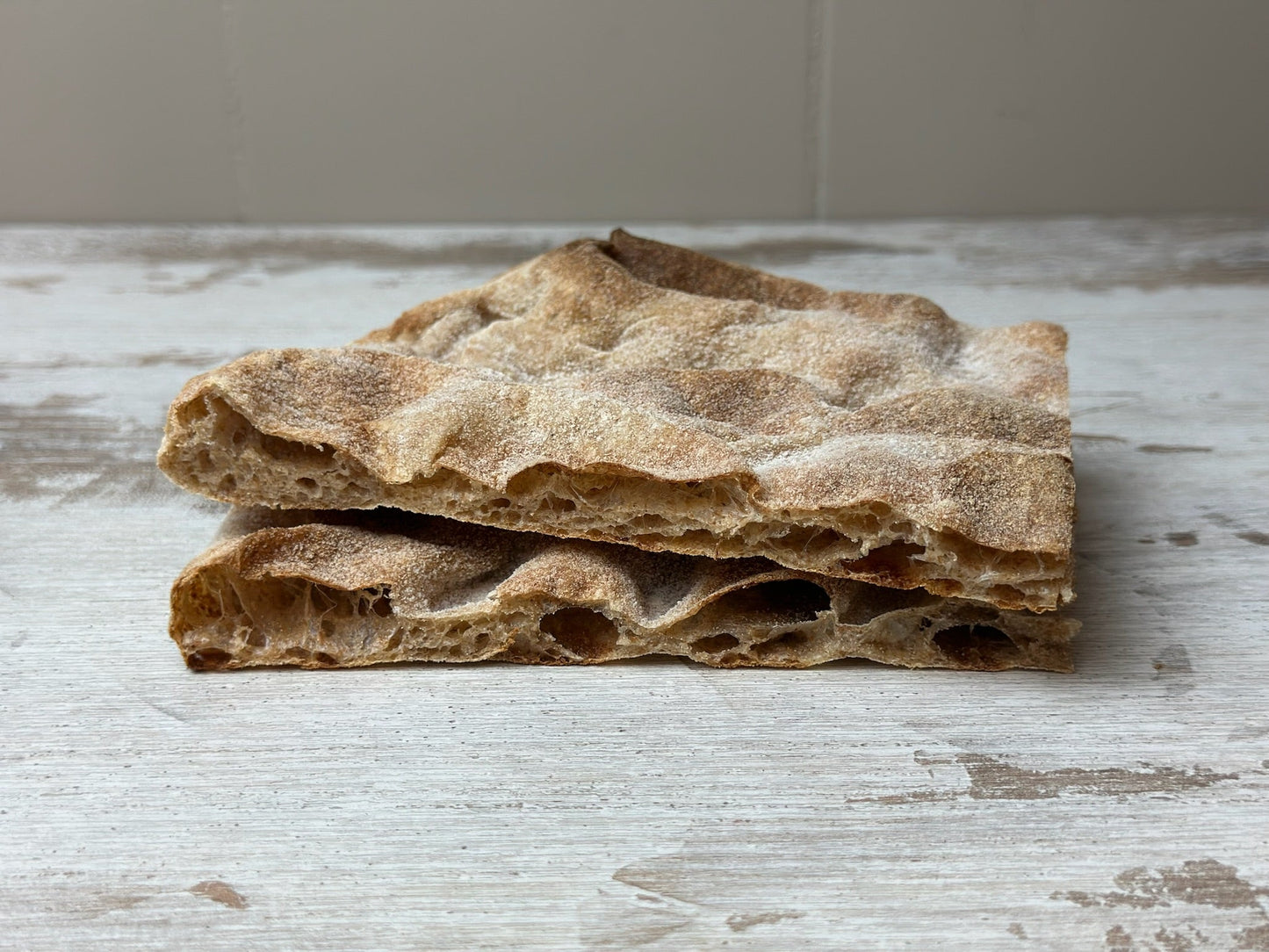 ALTOGRANO®️ meno carboidrati e 40% di fibre in più - 22x30 cm - 250g